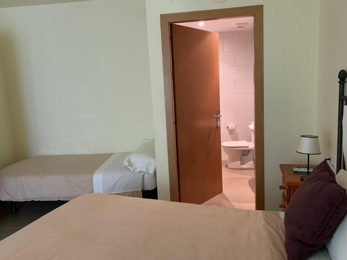 Hostal La Placeta Arbeca Esterno foto